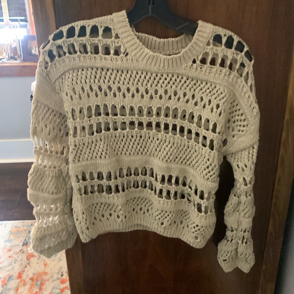 Crochet sweater crop top